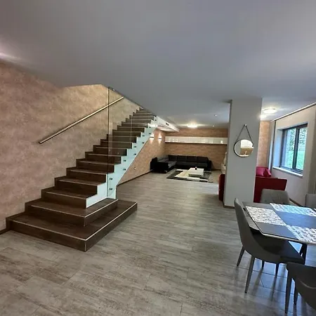 Eden Luxury *